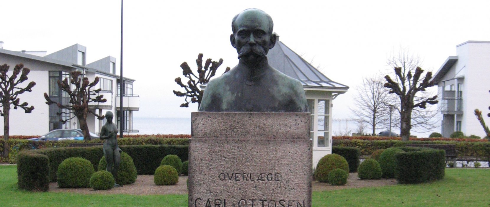 Carl Ottosen buste