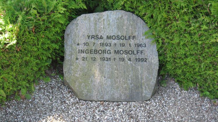 Einar Ole Mosolffs gravsted monument