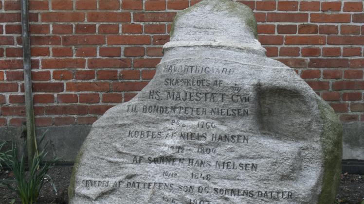 Mindestenen ved Havarthigården monument