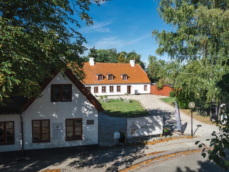 mothsgården