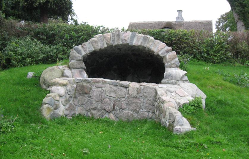 Suhms Kilde monument